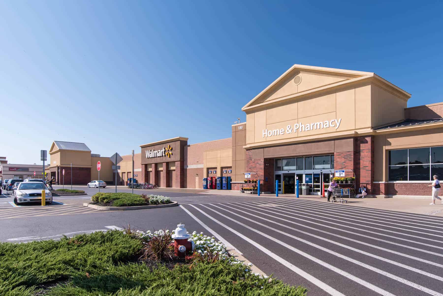 Exterior image of Levittown Town Center in Pennsylvania by Jeffrey Sauers of Commercial Photographics, Architectural Photo Artistry in Washington DC, Virginia to Florida and PA to New England